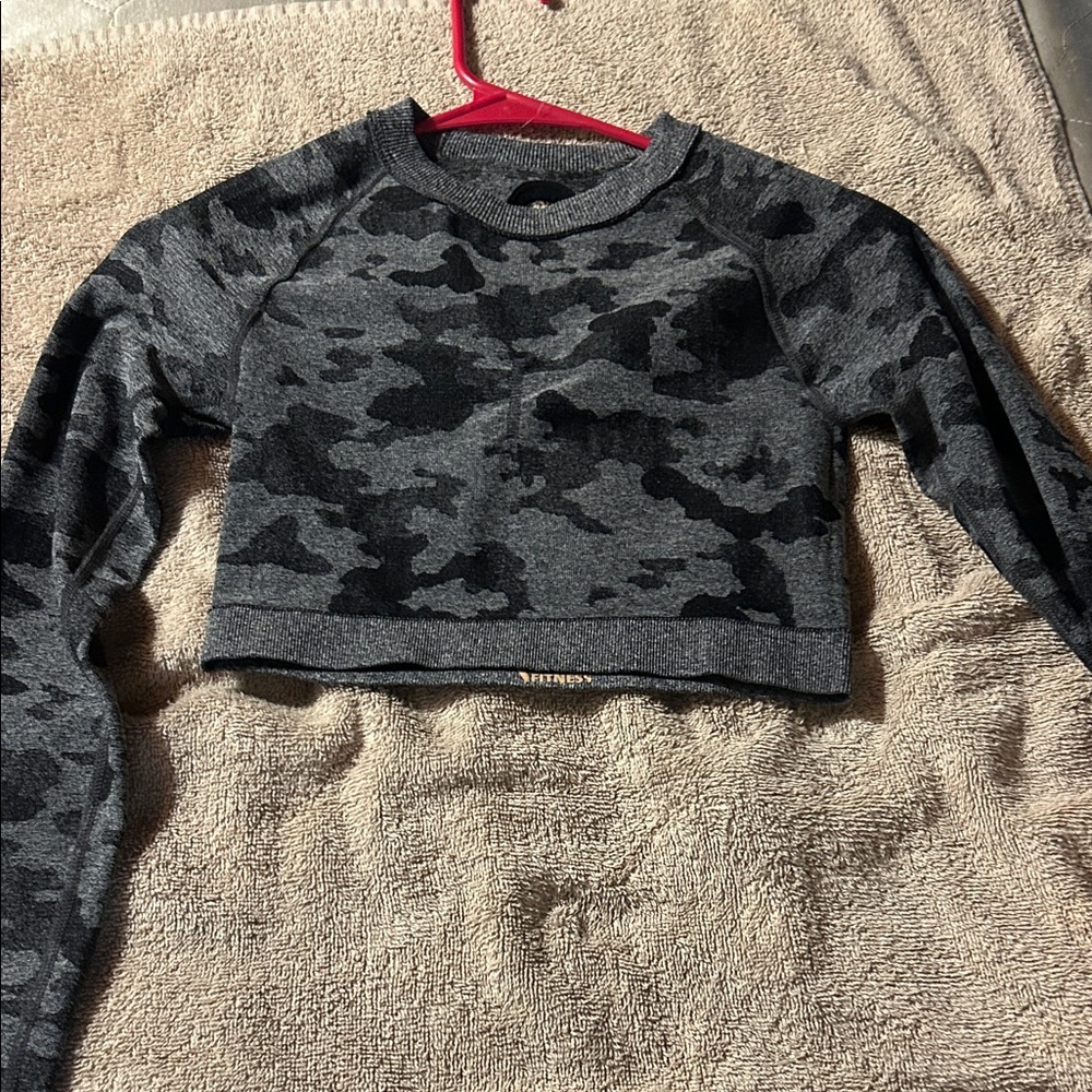 Gray Camo Cropped Sweatshirt